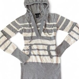 Y2K 2000s style "Deb" striped‎ sweater hoodie top